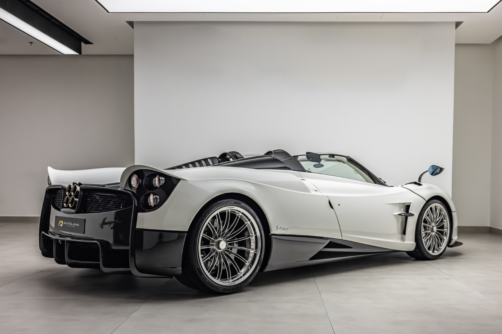 2018 PAGANI HUAYRA ROADSTER | 1 of 100 | UNIQUE PEARL WHITE COLOR